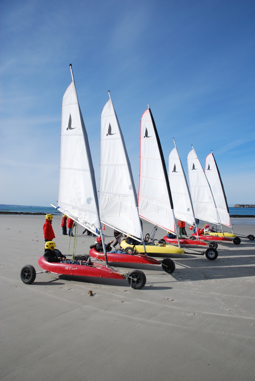 Chars à voile Ecole Voile et Vent Tourlaville Chars à voile Ecole Voile et Vent Tourlaville
