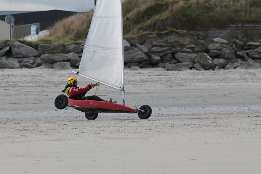 EVVT-ecole-voile-et-vent-tourlaville-char-a-voile-2016-1 EVVT-ecole-voile-et-vent-tourlaville-char-a-voile-2016-1